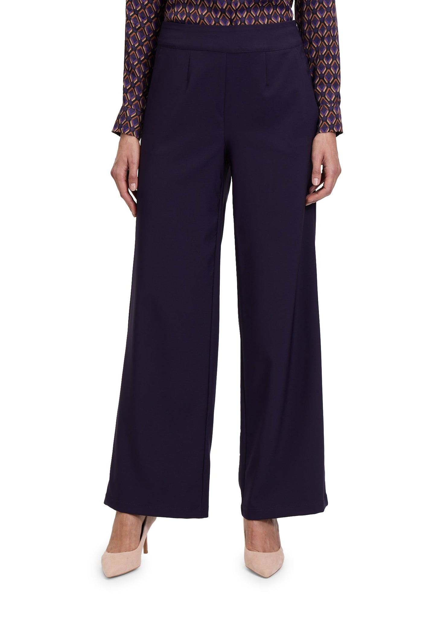 Trouser made of the finest material