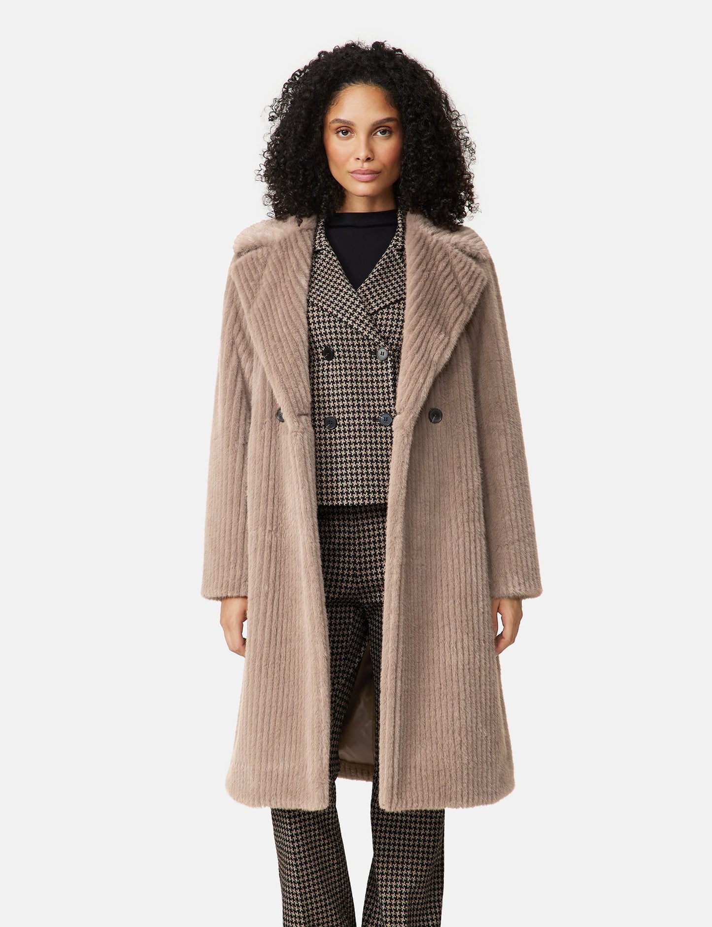 Coat made of the finest material