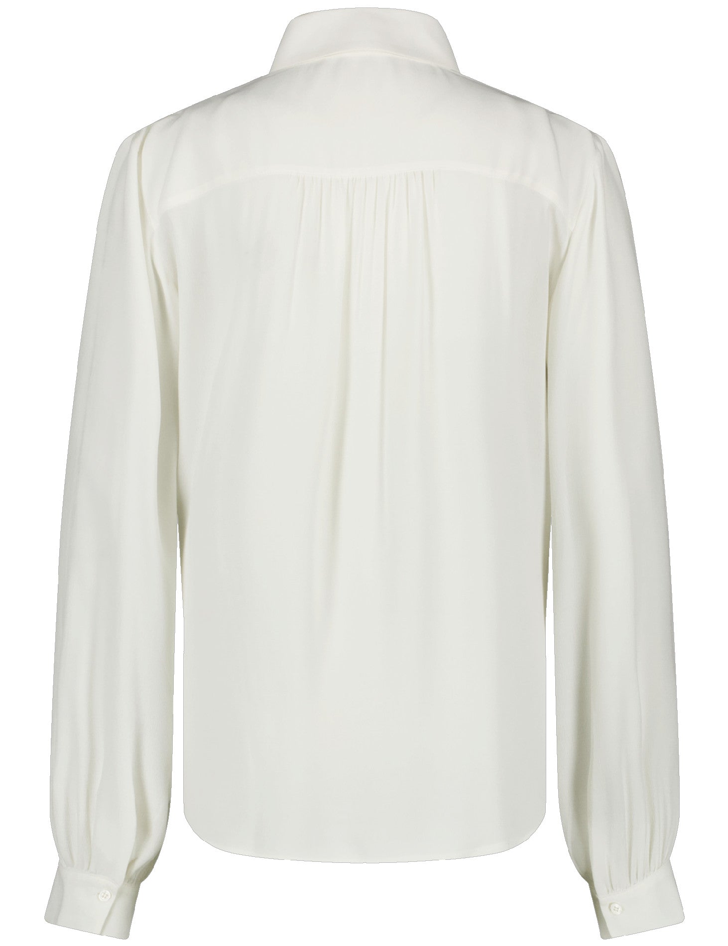 Blouse  made of the finest material